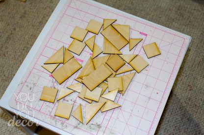 DIY Wood Quilt Decor Mountain Pattern - Image 2